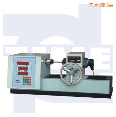 開封數(shù)顯式扭轉(zhuǎn)試驗(yàn)機(jī)該試驗(yàn)機(jī)